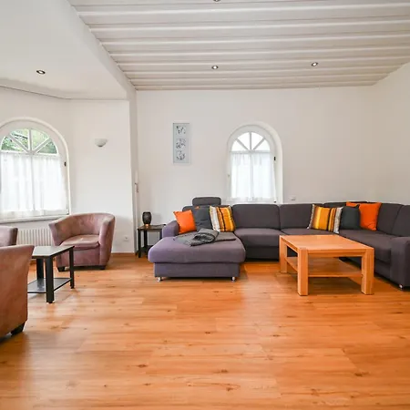 Skilift - View By In One 滨湖采尔