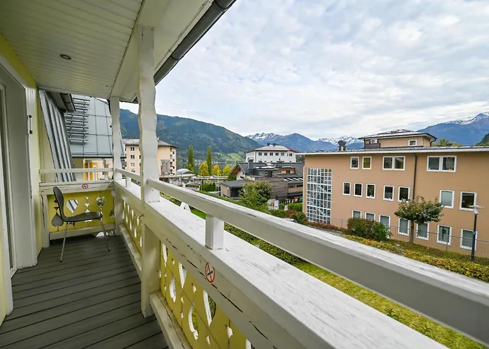 Skilift - View By In One Incl Summer Card 滨湖采尔